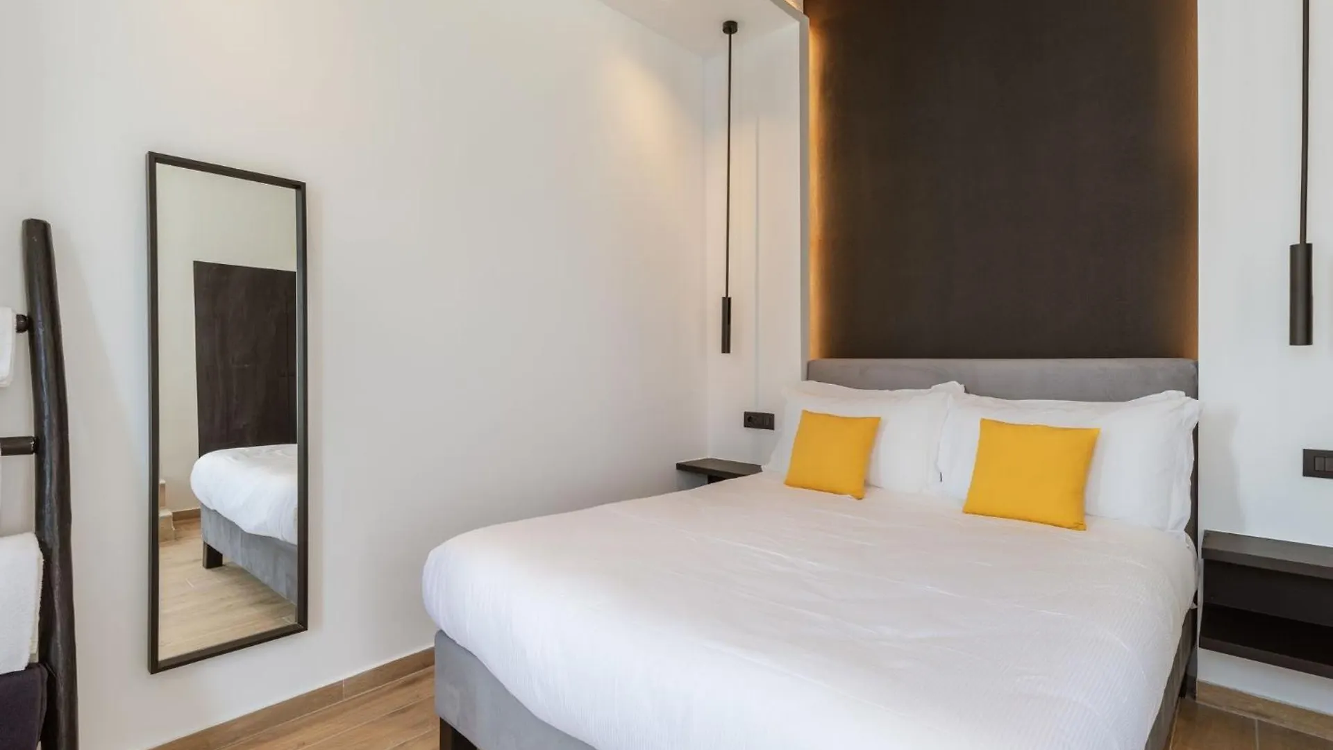 Hotel Laguna Suites In Mazera Mykonos Mykonos Town